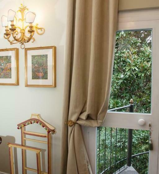 پانسیون Villa Di Malpasso