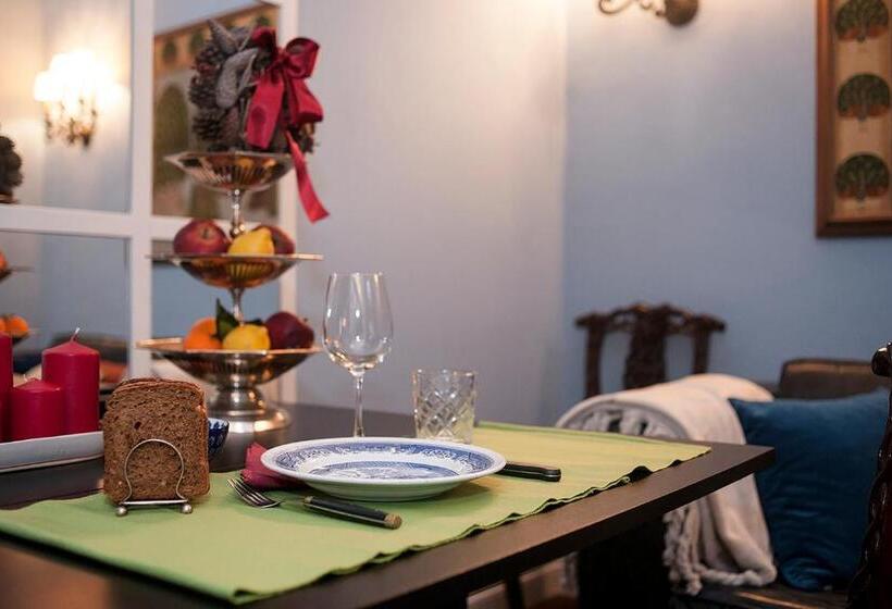 پانسیون Villa Di Malpasso