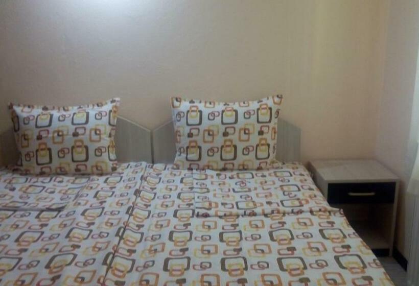 膳宿费 Villa Rozmarin