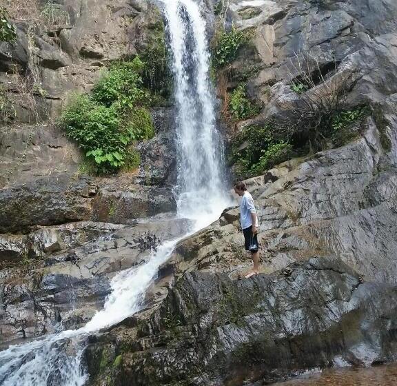 리조트 Kum Nangpaya