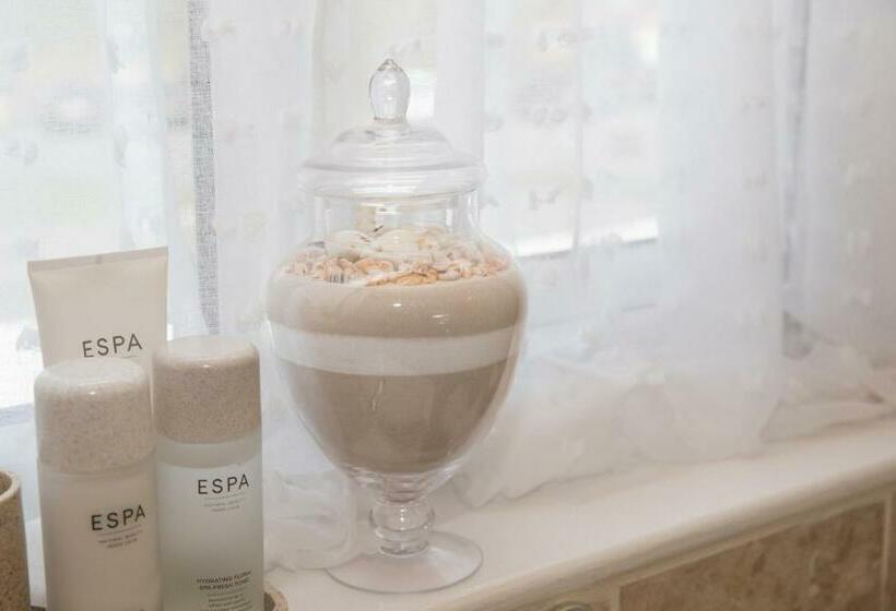 The Cottage Tea Room B&b