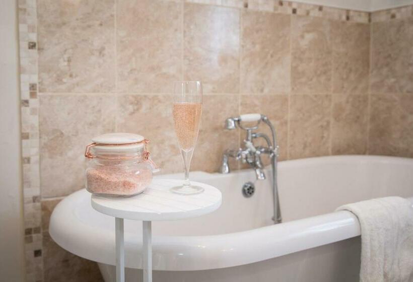 The Cottage Tea Room B&b