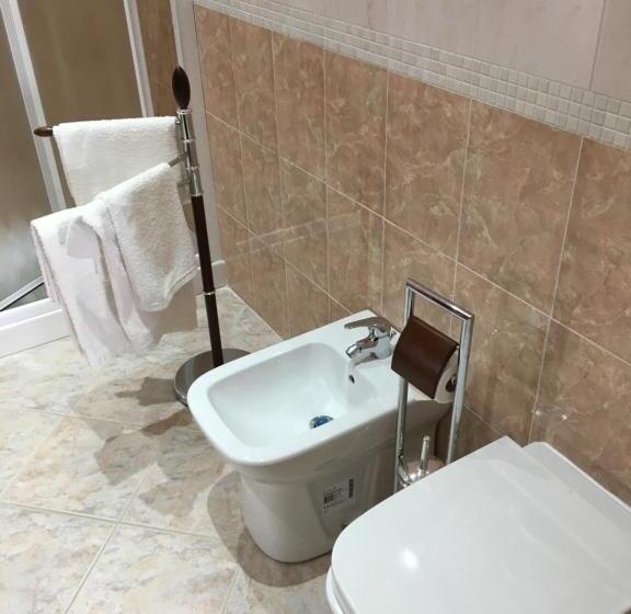 민박 Bb Smallville