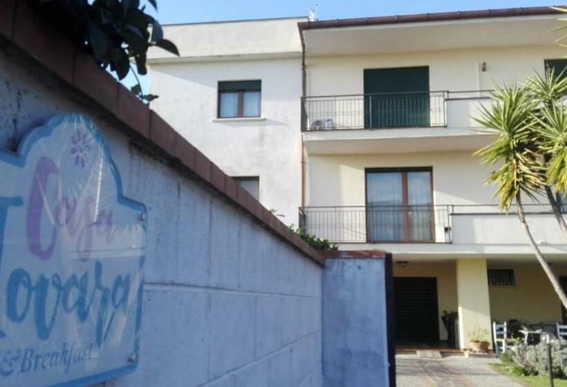 Bed and Breakfast Casa Iovara