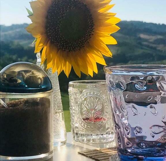 مبيت وإفطار Casale Delle Rondini