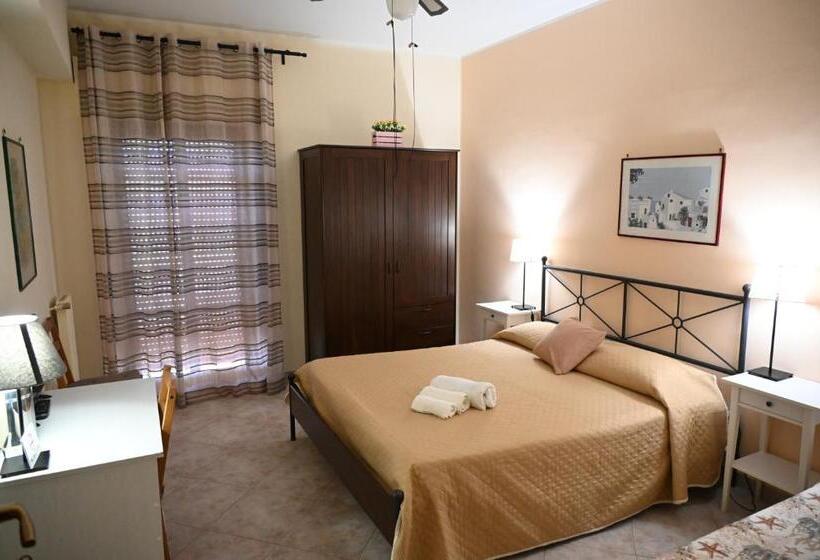 민박 Castello Di Sotto