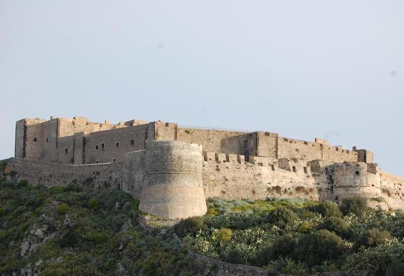 민박 Castello Di Sotto