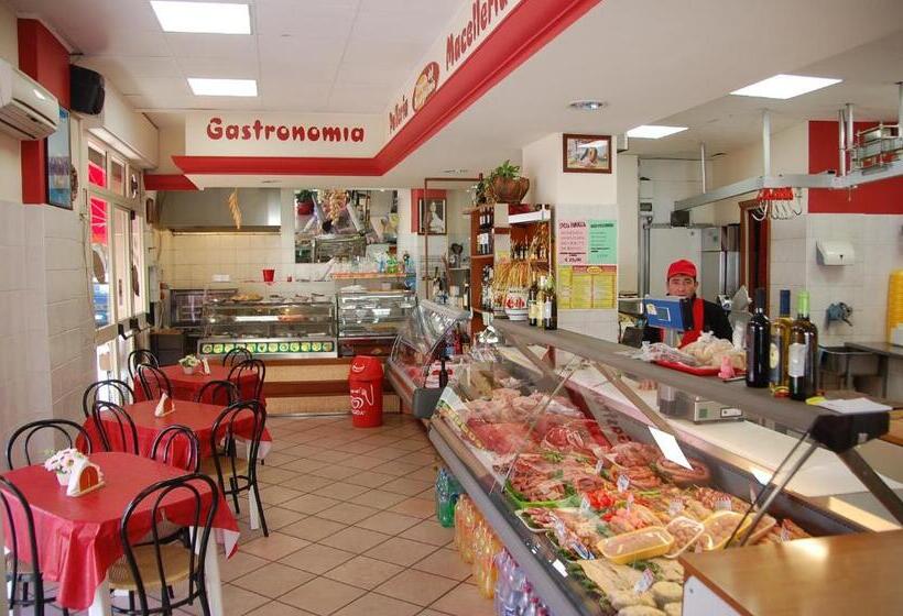 민박 Castello Di Sotto