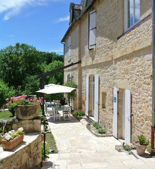 住宿加早餐  Chambre D Hôtes Au Jardin De La Bachellerie