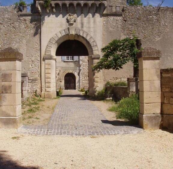 ベッドアンドブレックファースト Chateau De La Bastide