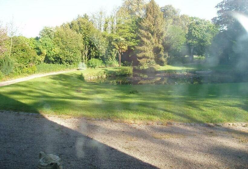 צימר Chateau Des Poteries