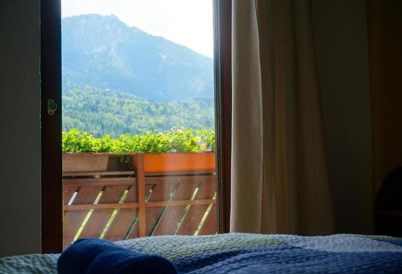 ベッドアンドブレックファースト Haus Peter