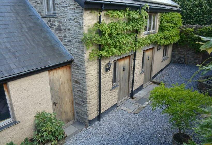 مبيت وإفطار Kerswell Farmhouse