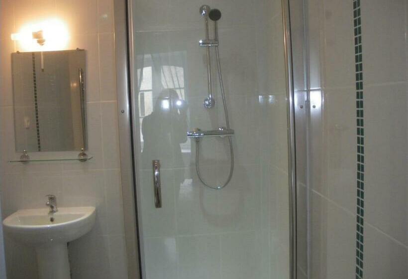 ベッドアンドブレックファースト La Cour