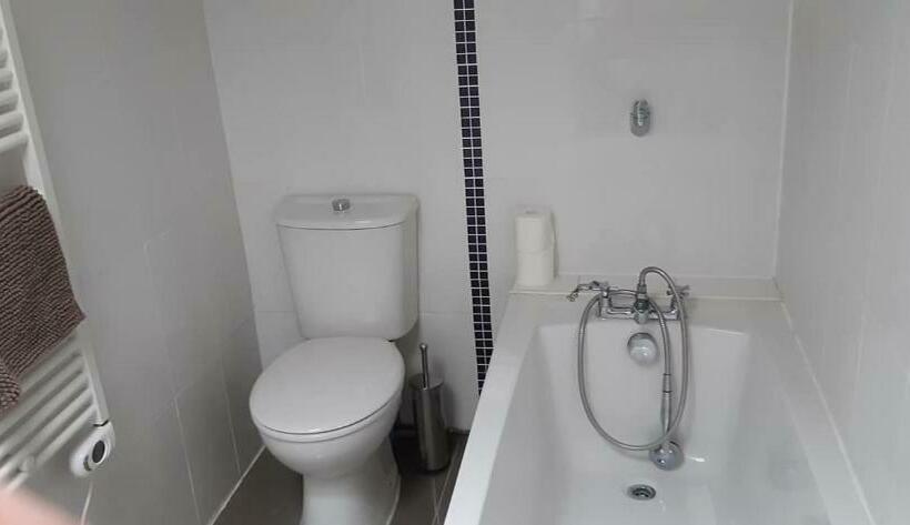 Bed and Breakfast La Cour