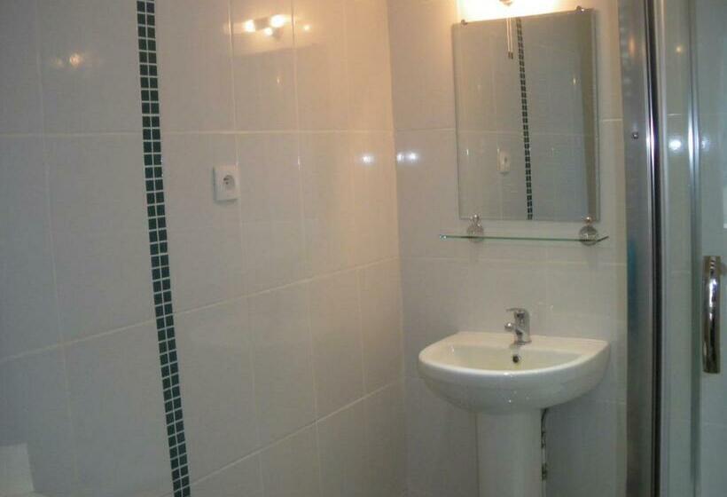 ベッドアンドブレックファースト La Cour