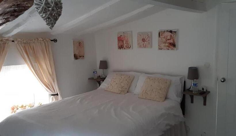 Bed and Breakfast La Cour