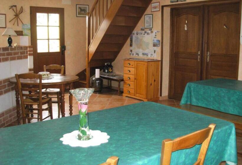 مبيت وإفطار Les Chambres D Ebalet