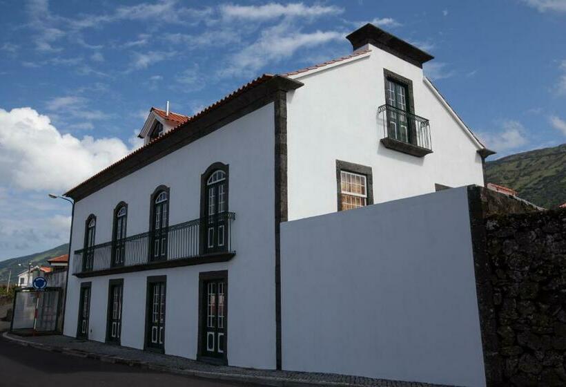 Bed and Breakfast Pico Da Saudade