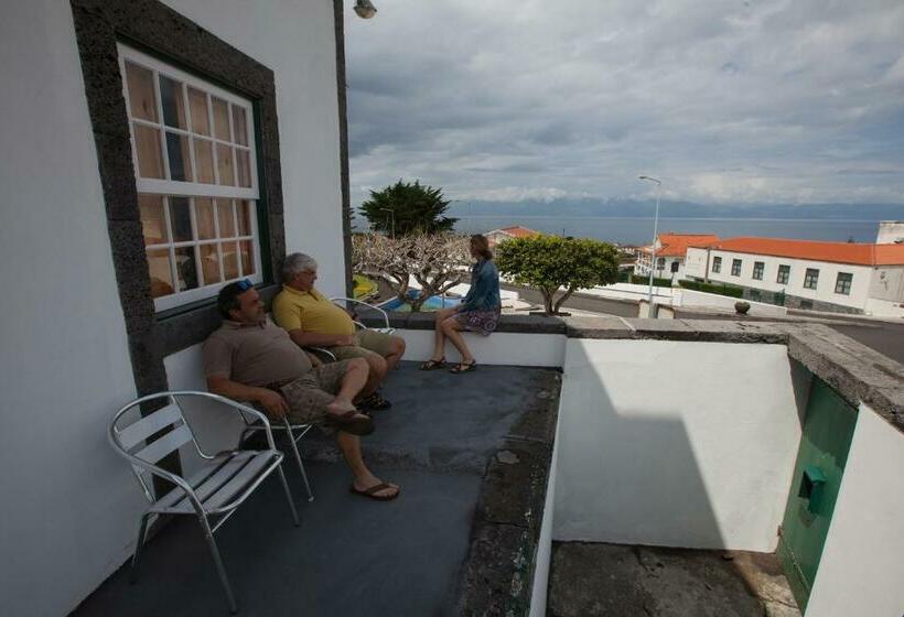 Bed and Breakfast Pico Da Saudade