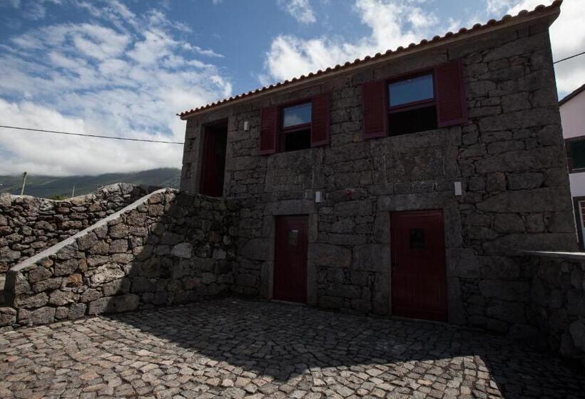 Bed and Breakfast Pico Da Saudade