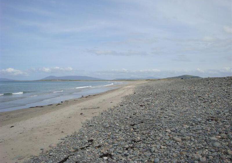 민박 The Three Arches