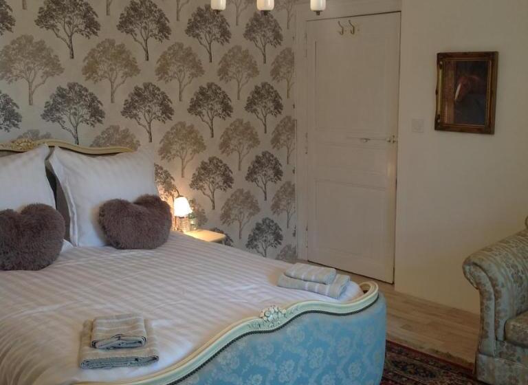 민박 Wisteria House