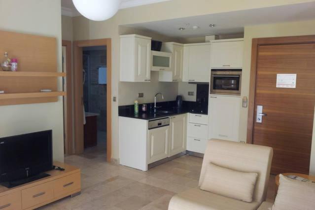 Gold City Private Apartment