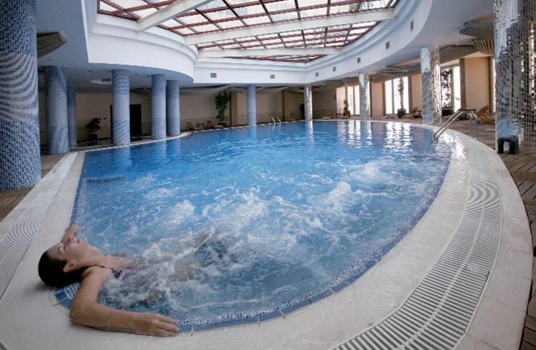 Gold City Private Apartment