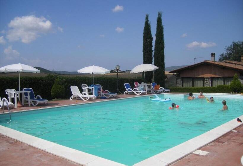 ホテル Agriturismo Bandinacci