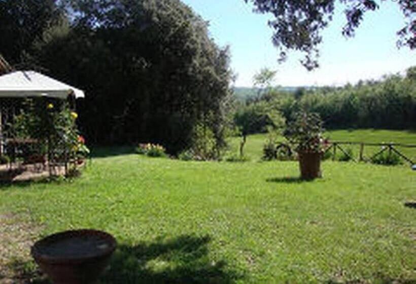 فندق Agriturismo Tre Madonne