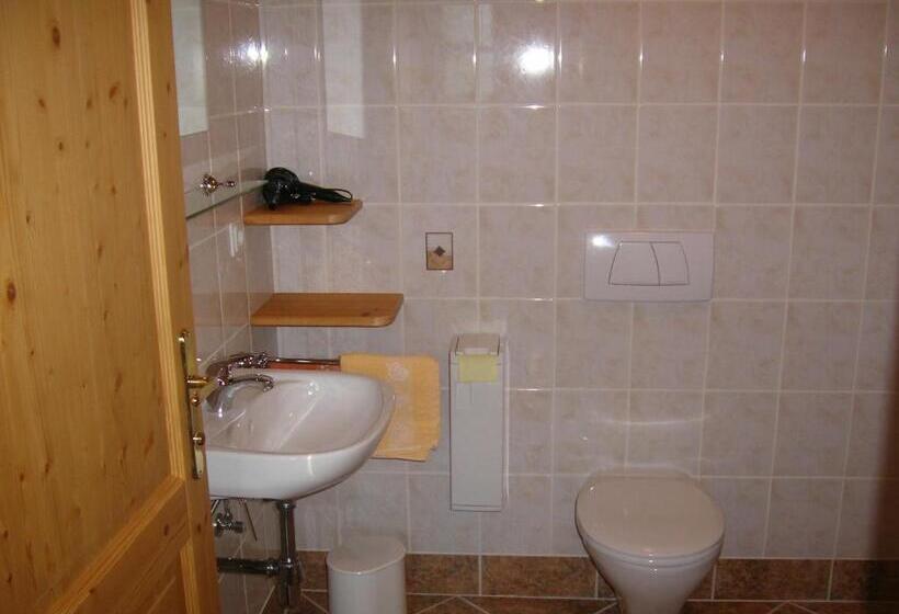 בית מלון כפרי Biohof Teufel