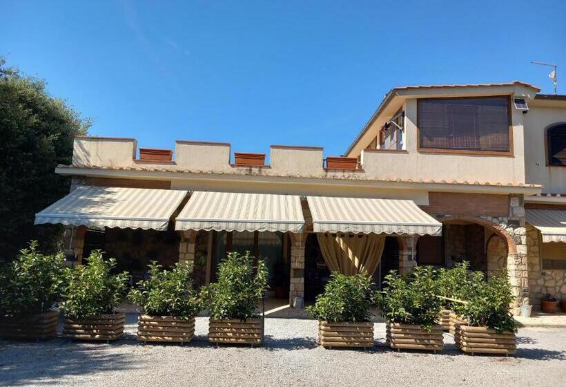 Hotel Nato Contadino