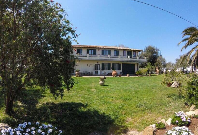 בית מלון כפרי Villa Enli