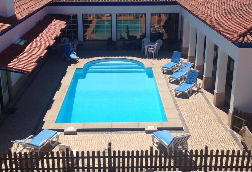 بنسيون A Palhota