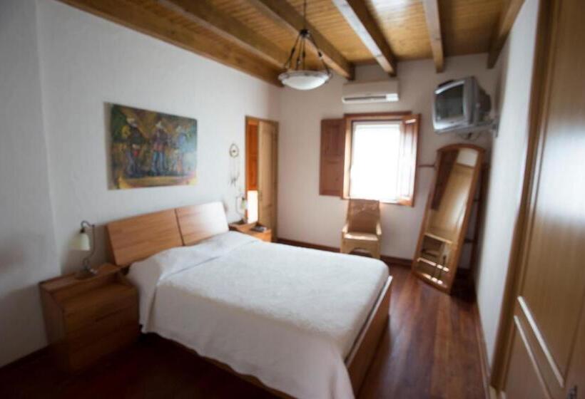 بنسيون A Palhota