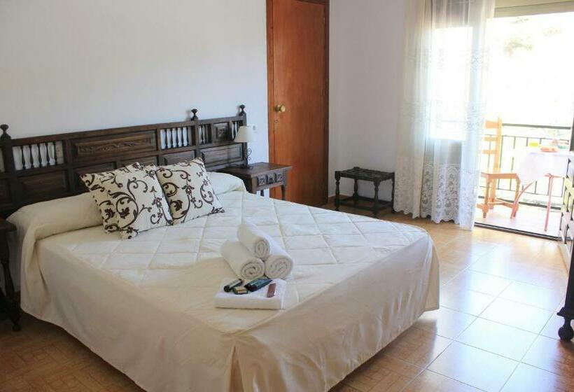 Pensión Algarrobeña