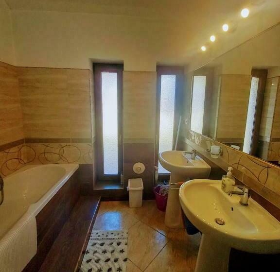 Пансион Aqua Apartman