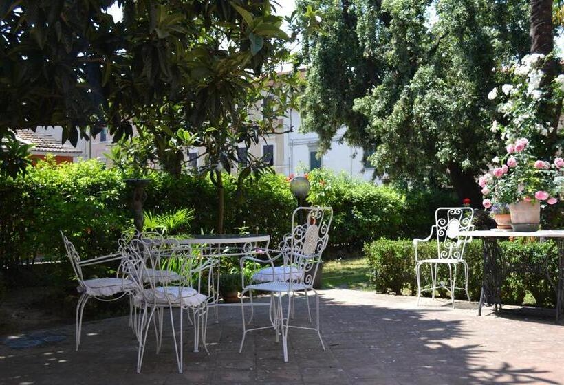 פנסיון Cosetta Guest House