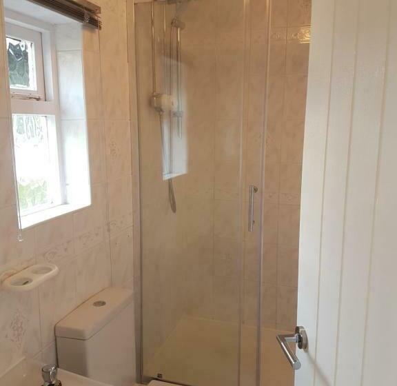 بنسيون Farne Lodge