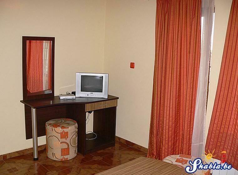 ペンション Guest Rooms Wild Duck