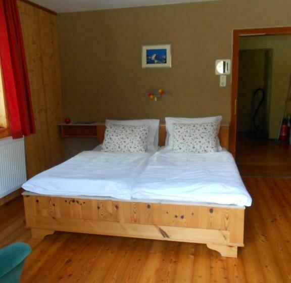 펜션 Haus Bergblick