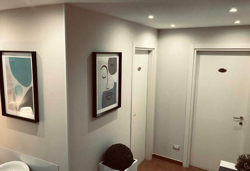 پانسیون Helios Assisi