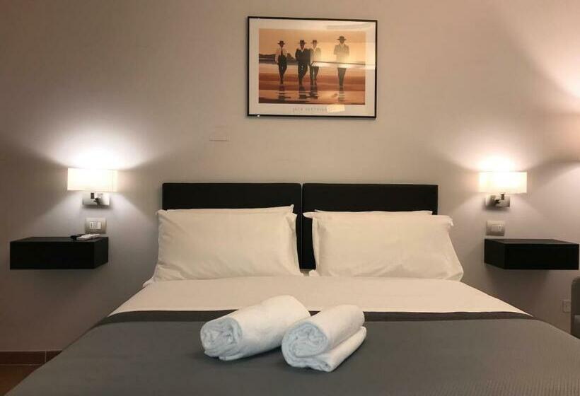 پانسیون Helios Assisi