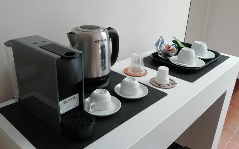 پانسیون Helios Assisi