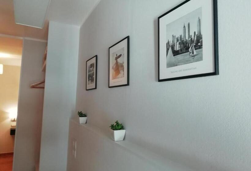 پانسیون Helios Assisi