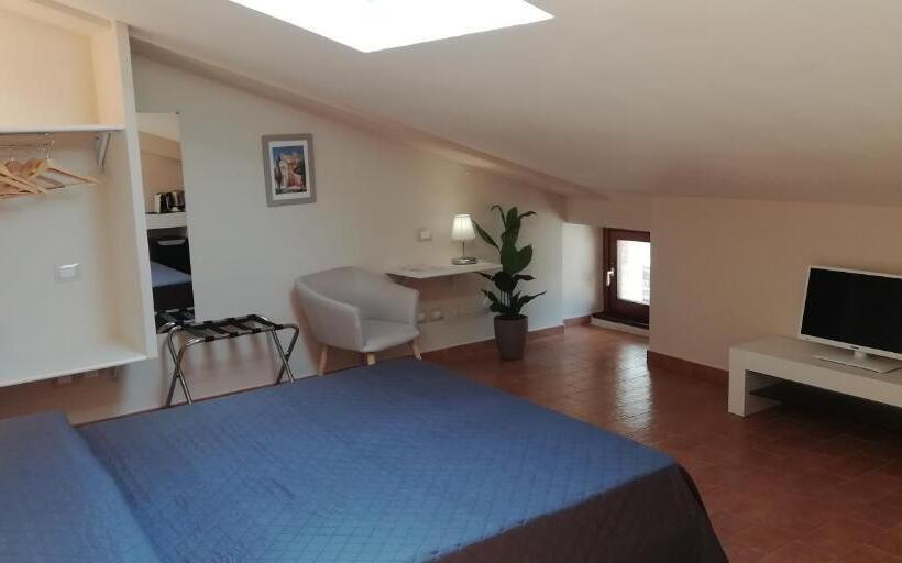 پانسیون Helios Assisi