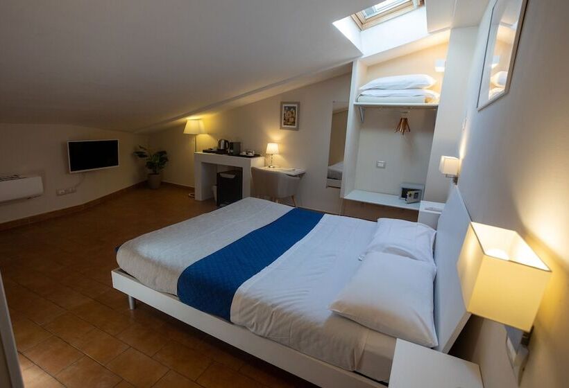 پانسیون Helios Assisi