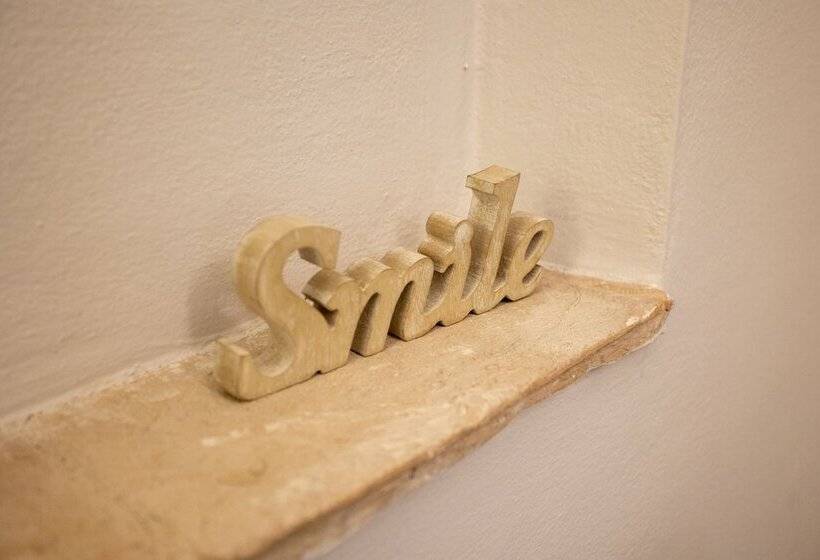 پانسیون Helios Assisi