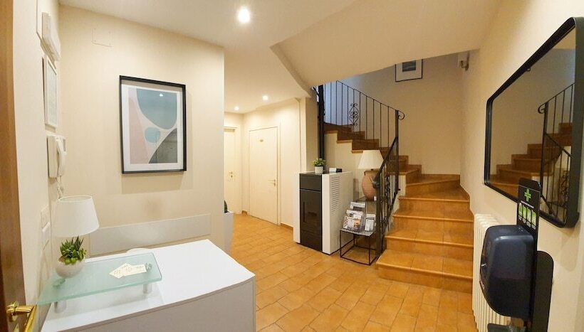 پانسیون Helios Assisi